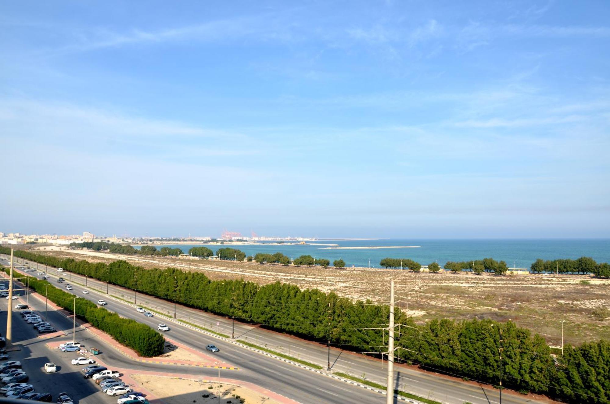 Crown Tower Hotel Jubail Екстер'єр фото